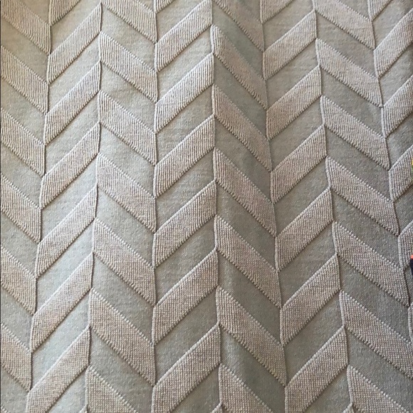 🌈Lot of 4 Beautiful Pencil Skirts🌈 - Picture 3 of 6